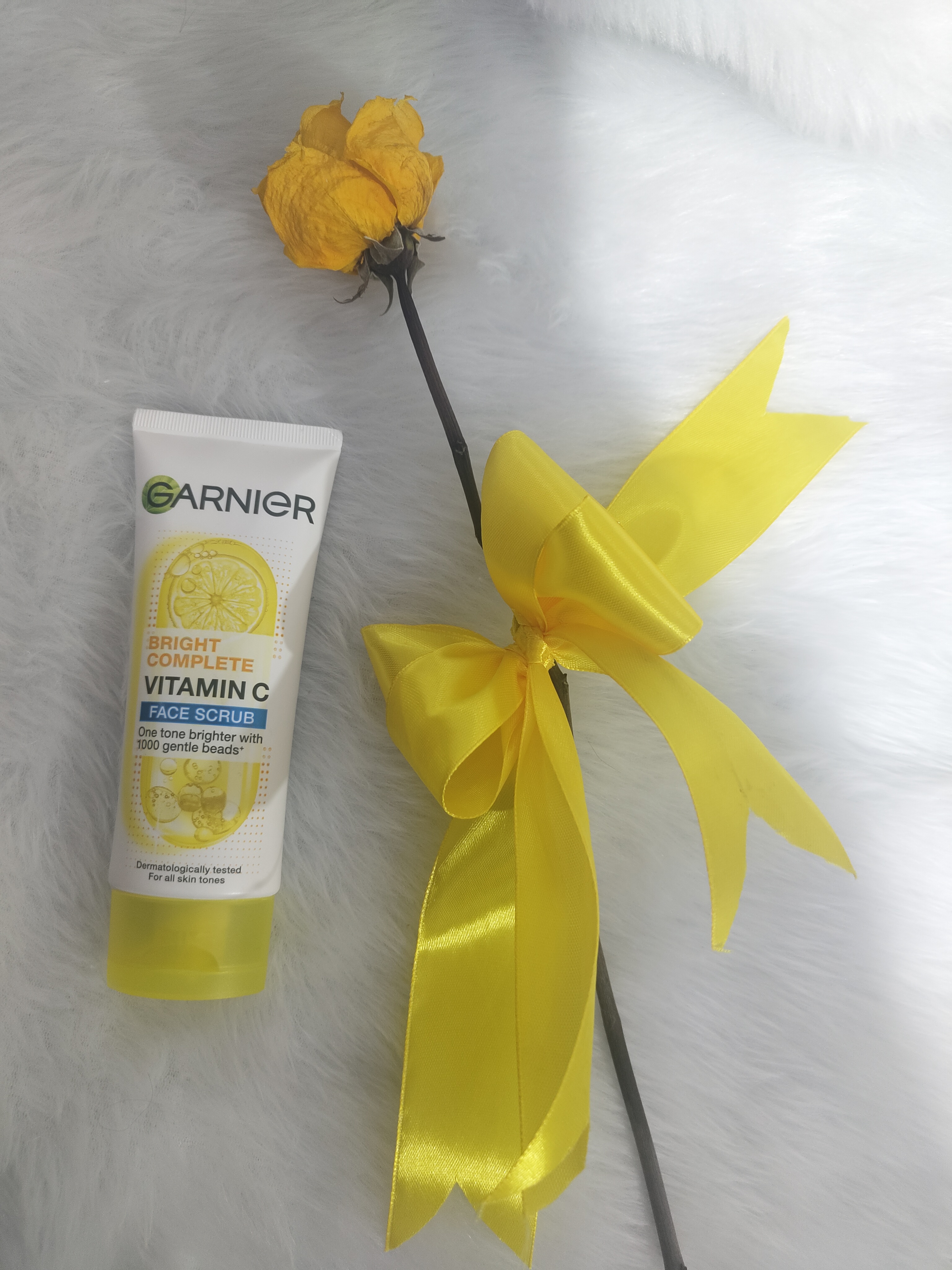 اسکراب صورت ویتامین c گارنیر  مدل BRIGHT Complete|حجم ۱۰۰میل